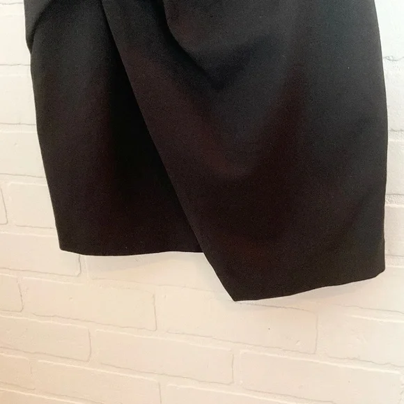 Aritzia Babaton Jethro Skirt Black Mini Asymmetric Size 00 Like new - Picture 16 of 16